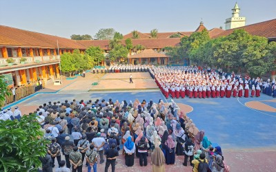 Upacara Pembukaan MPLS Tahun Ajaran 2026/2027